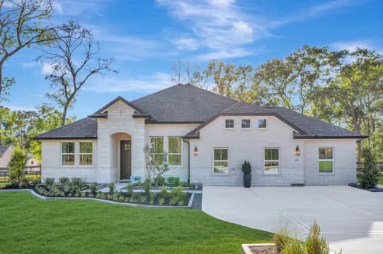 Waverly Place Geneva exterior Farmhouse Palette 6 Level 1